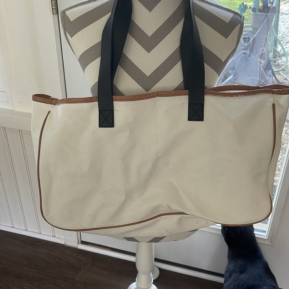 Weekend Vibes bag - Picture 5 of 8